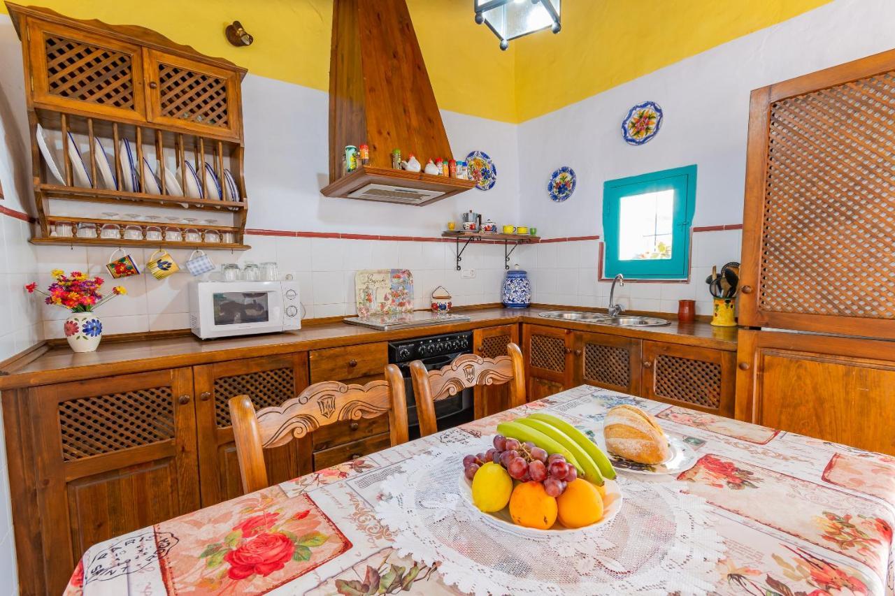 Holiday home Casa Rosa, Con Encanto Y Piscina Climatizada