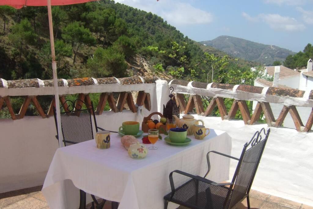 Casa Rosa, Con Encanto Y Piscina Climatizada *