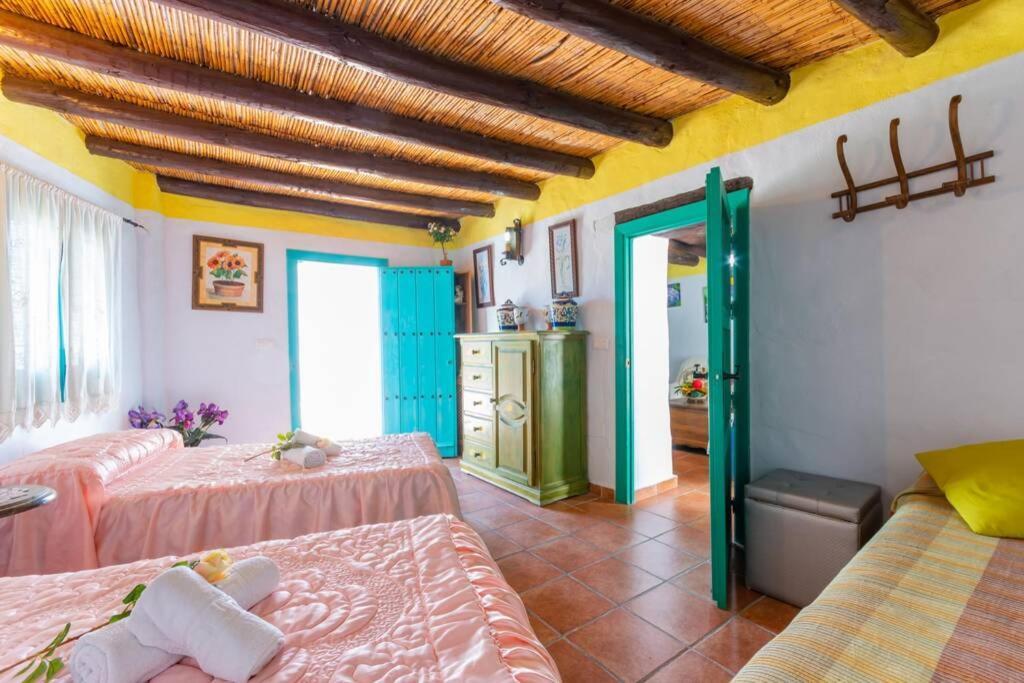 Holiday home Casa Rosa, Con Encanto Y Piscina Climatizada *