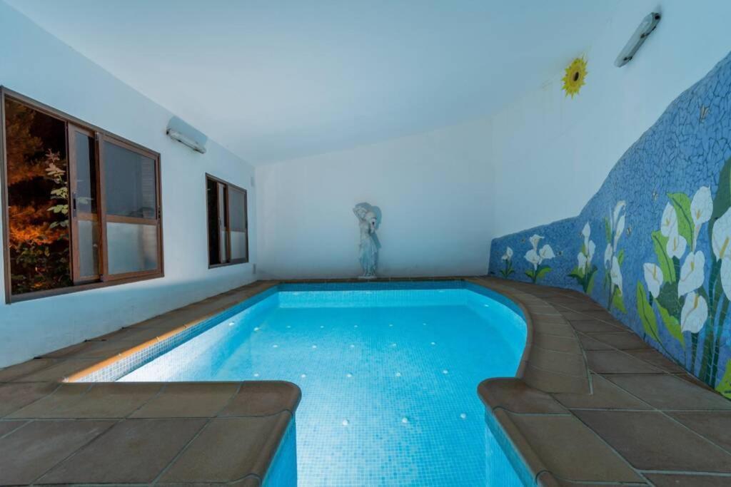 Casa Rosa, Con Encanto Y Piscina Climatizada